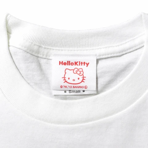 モアーチョ×ハローキティーちゃんTシャツ：タグ
